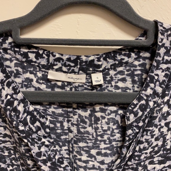 Halogen 100% Silk Floral Top - Picture 2 of 5